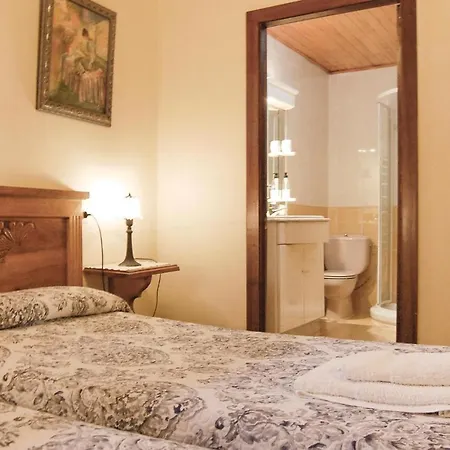 Amazing In With 3 Bedrooms And Wifi Ponga